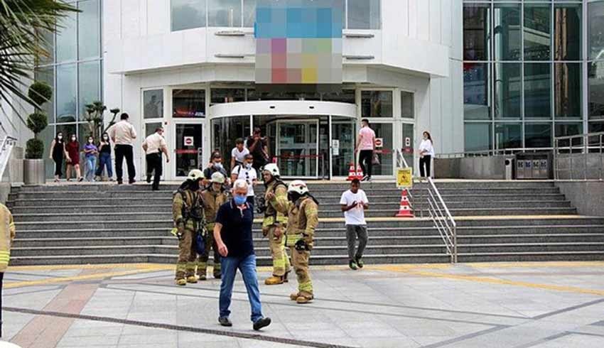 Şişli'de ünlü alışveriş merkezinde yangın paniği